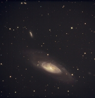 M 106.jpg